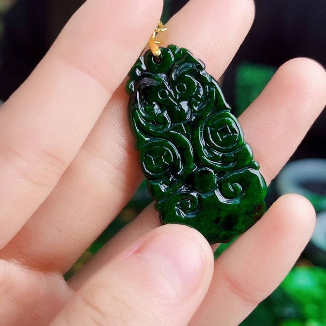 颈饰银S925镶嵌翡翠多样性