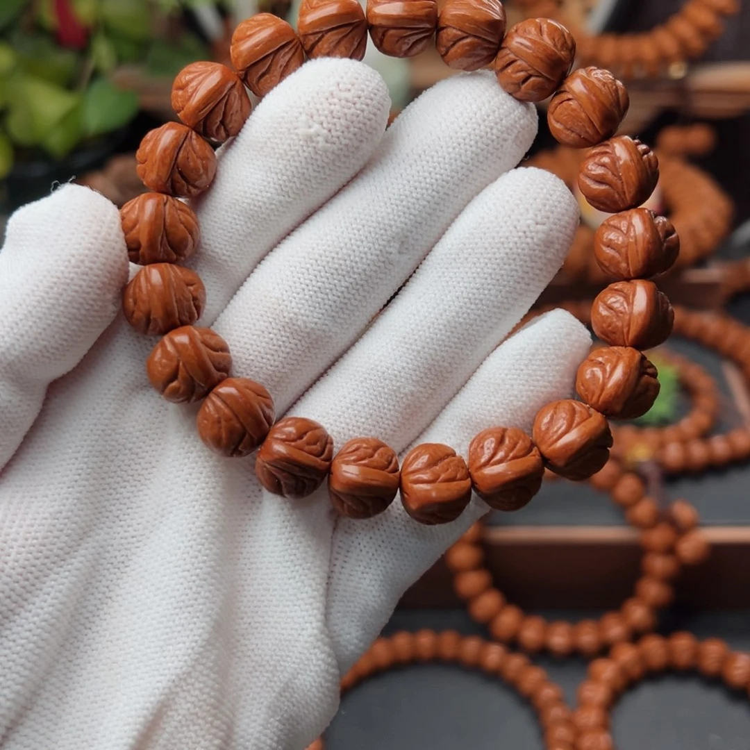 吊坠桃核1.3红皮玉龙脊手串