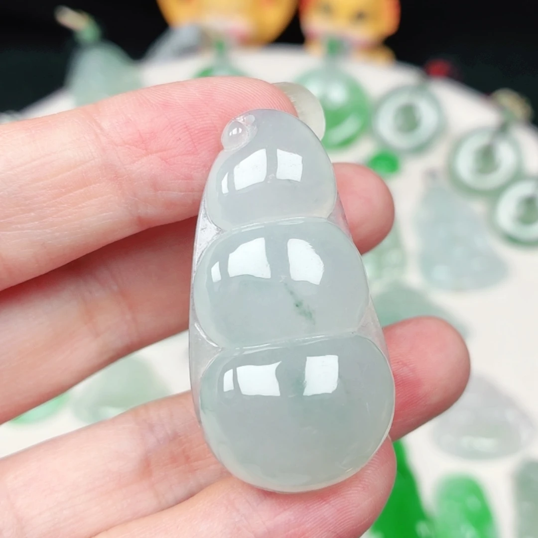 翡翠未镶嵌颈饰缅甸天然A货翡翠