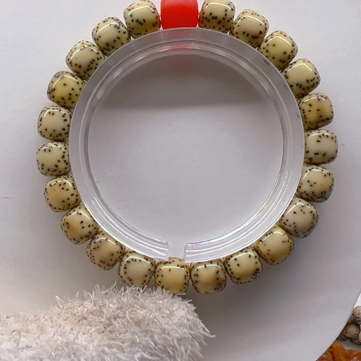 手串星月菩提10侧留白