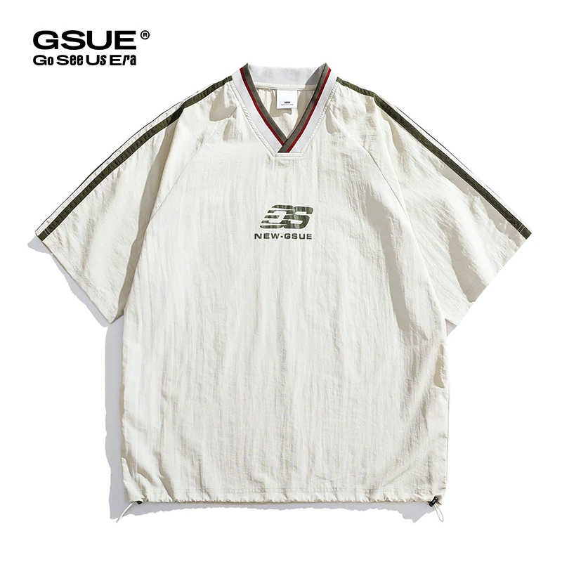 GSUE美式V领足球上衣冰丝薄款速干宽松运动风夏季短袖t恤男款衣服