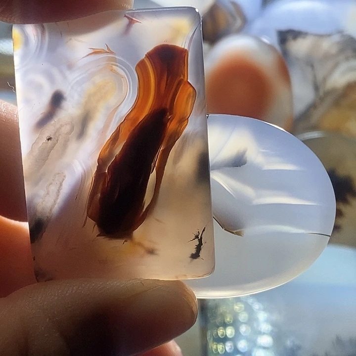 未镶嵌颈饰玛瑙/玉髓轩**康