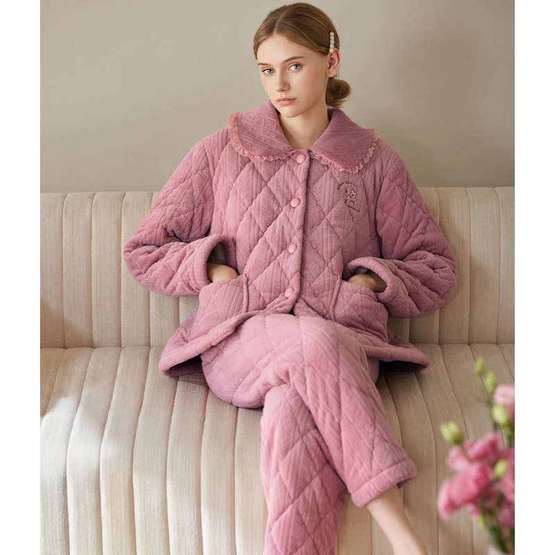 芬腾睡衣女冬季三层加厚珊瑚绒夹棉套装女款加绒抗静电家居服棉袄