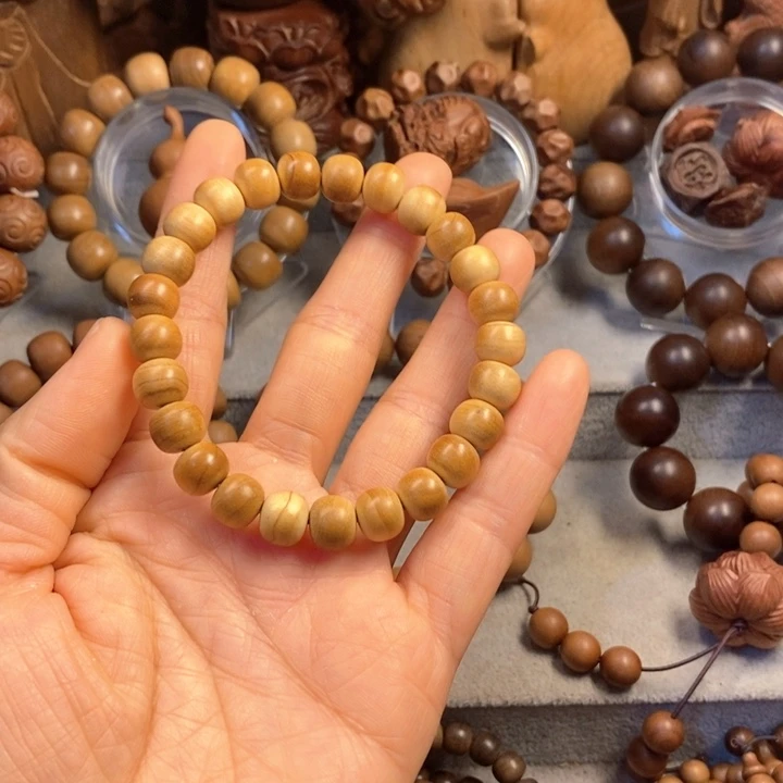 手串/手链檀香木老山檀奶香味黄肉8*9