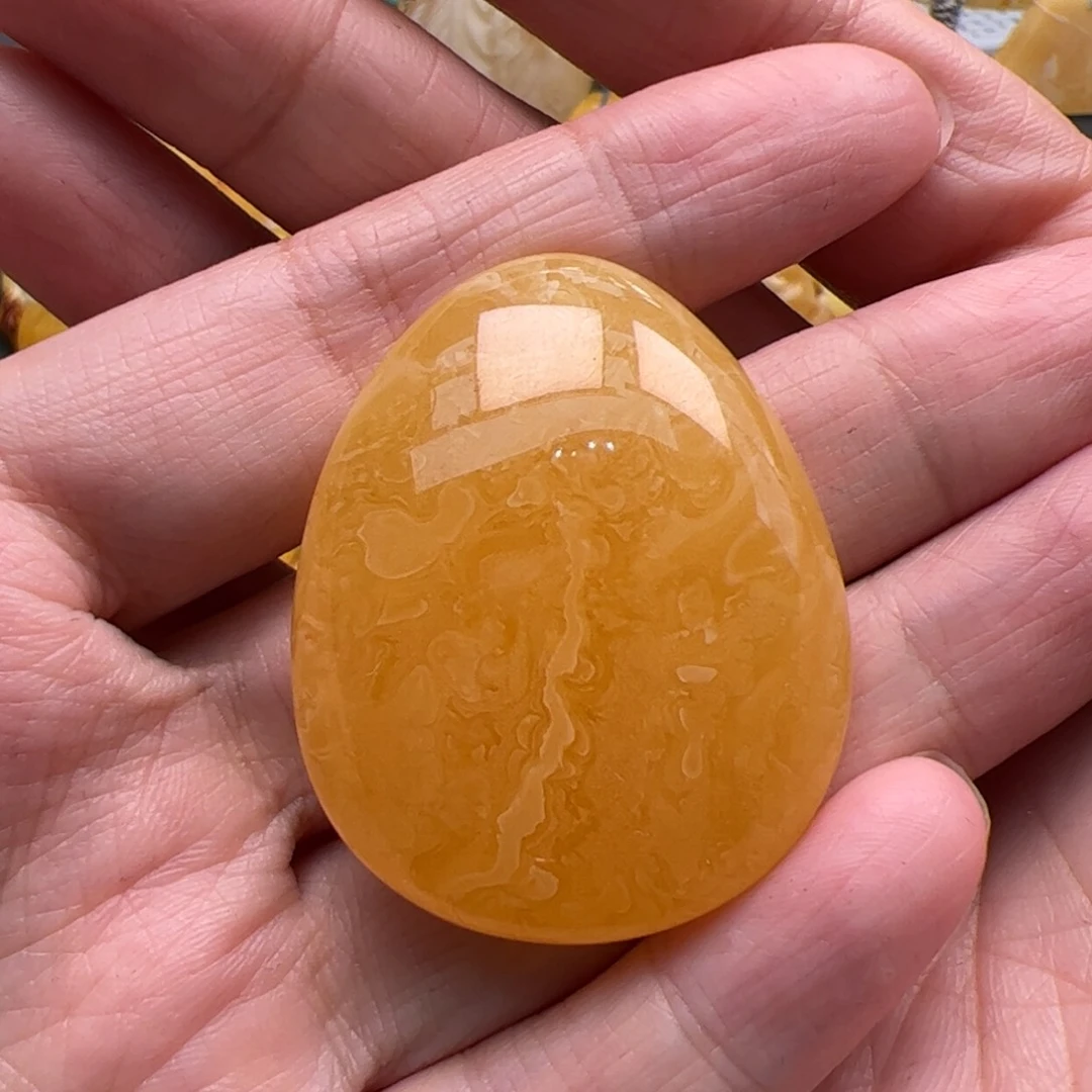 琥珀颈饰未镶嵌蜜蜡