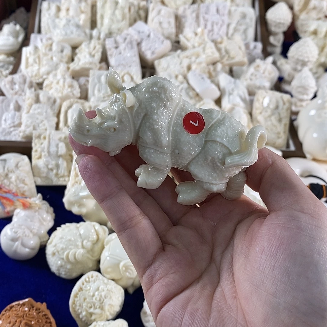 牡***丹犀牛手把件1111111