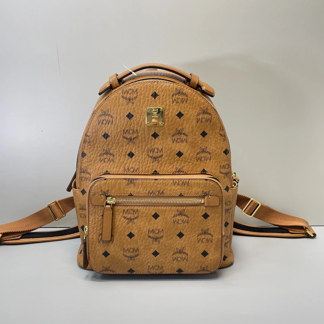 95新 MCM 媚姐/mcm干邑色中号双肩包26*32*12cmG033003