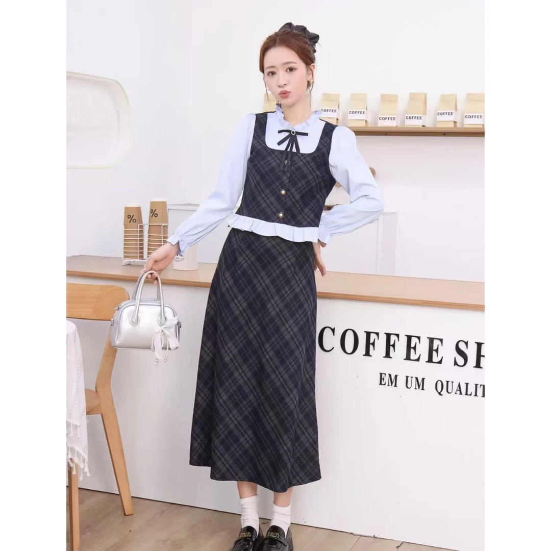 维斯优品·韩系学院风秋季藏青色上衣格纹半裙套装秋冬气质长袖