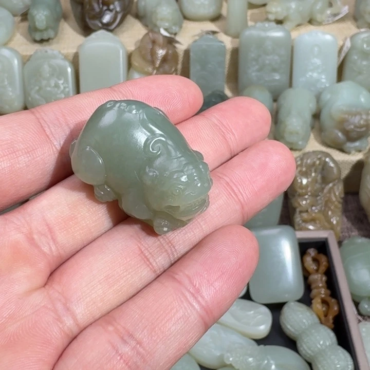 和田玉吊坠(不含链)未镶嵌