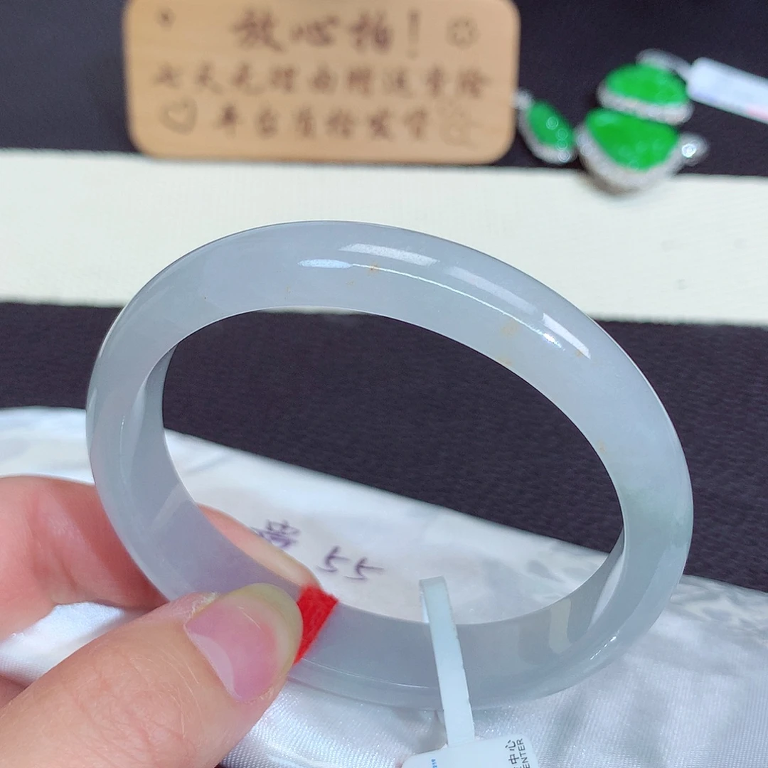 未镶嵌手镯翡翠577