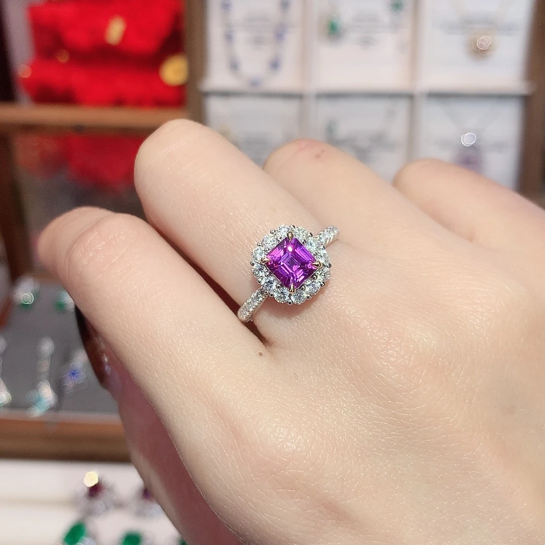 彩色蓝宝石戒指18K金镶嵌1.29ct/天然宝石/七天无理由