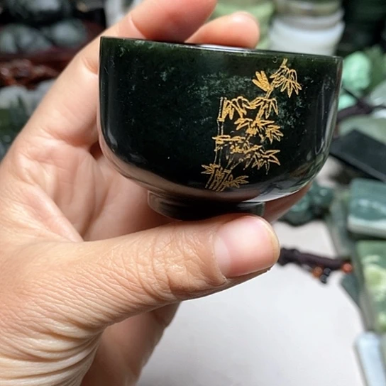 未镶嵌和田玉（糖玉）珠宝半成品