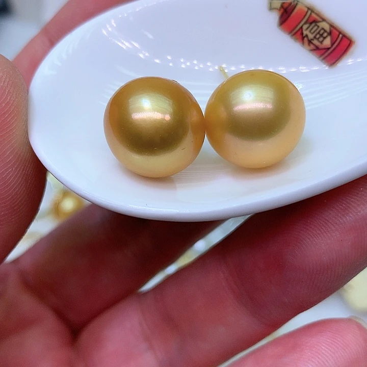 银S925镶嵌耳饰淡水珍珠
