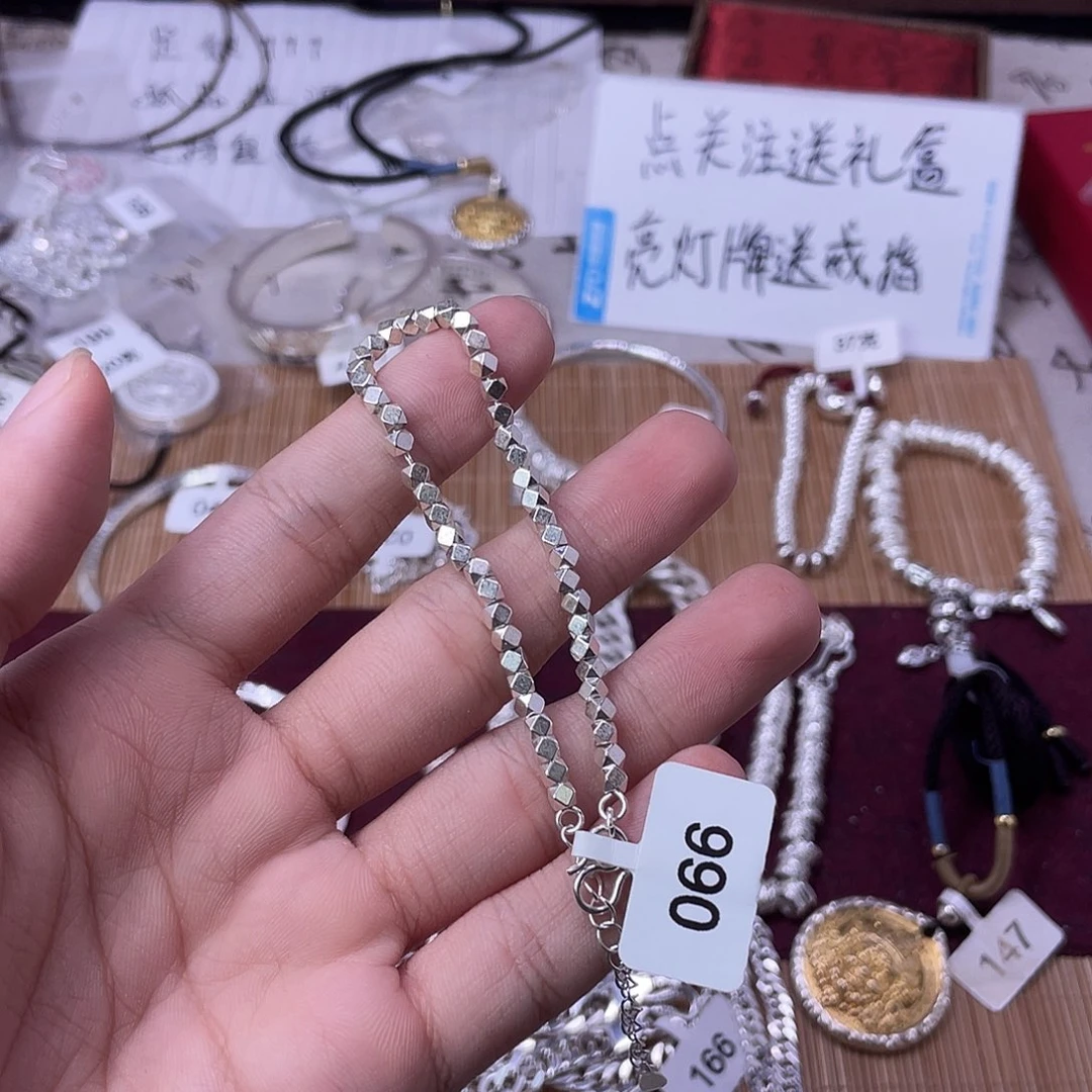 无非金属ssssssss