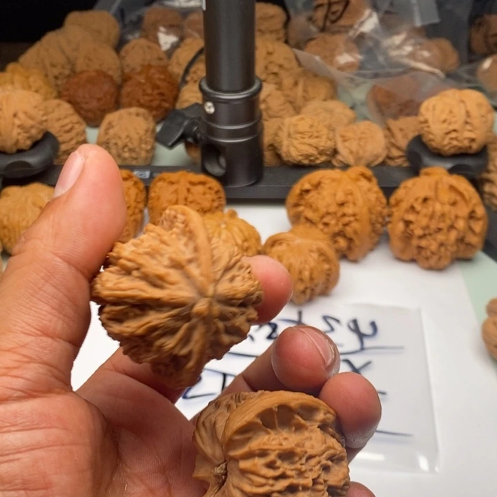 文玩核桃吊坠111111111