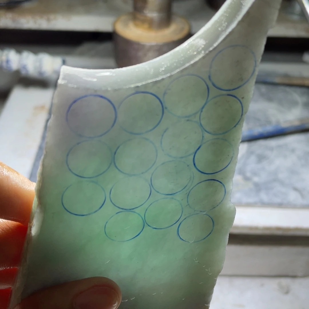 定制翡翠未镶嵌翡翠