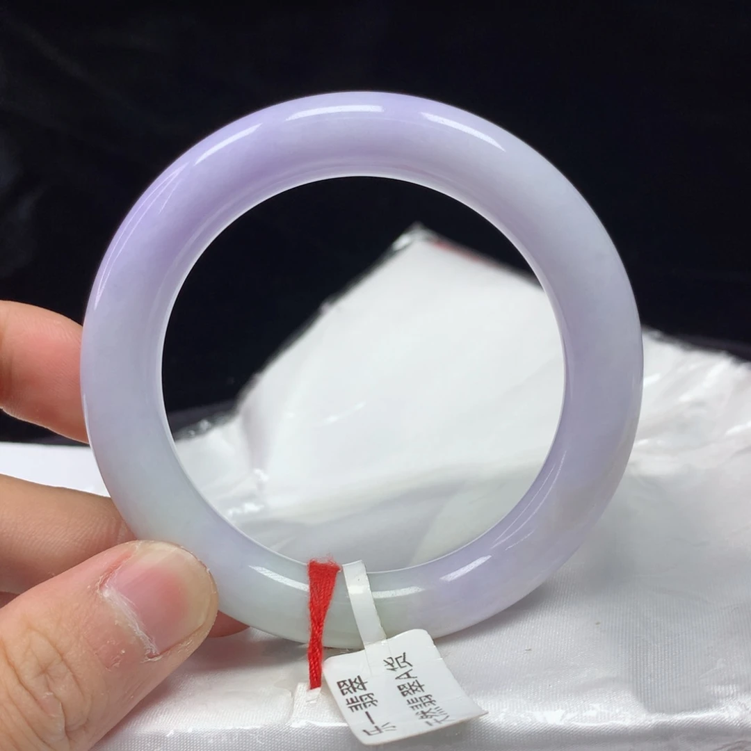 翡翠手镯（圆镯）未镶嵌54.3