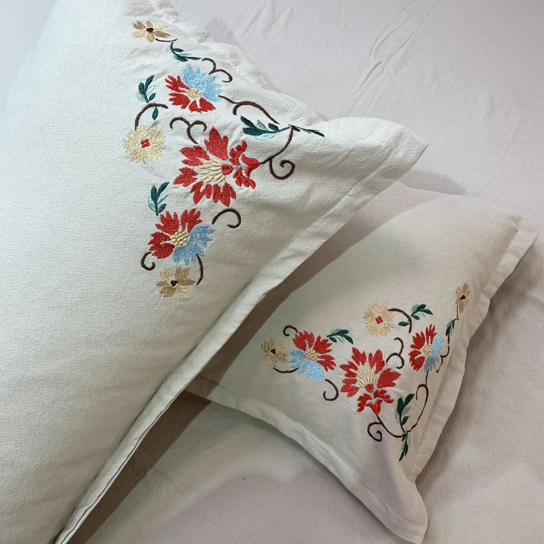 《鲁恬床品—落英织绣 》汉麻绣花柔软亲肤透气四季枕套一对花色中式