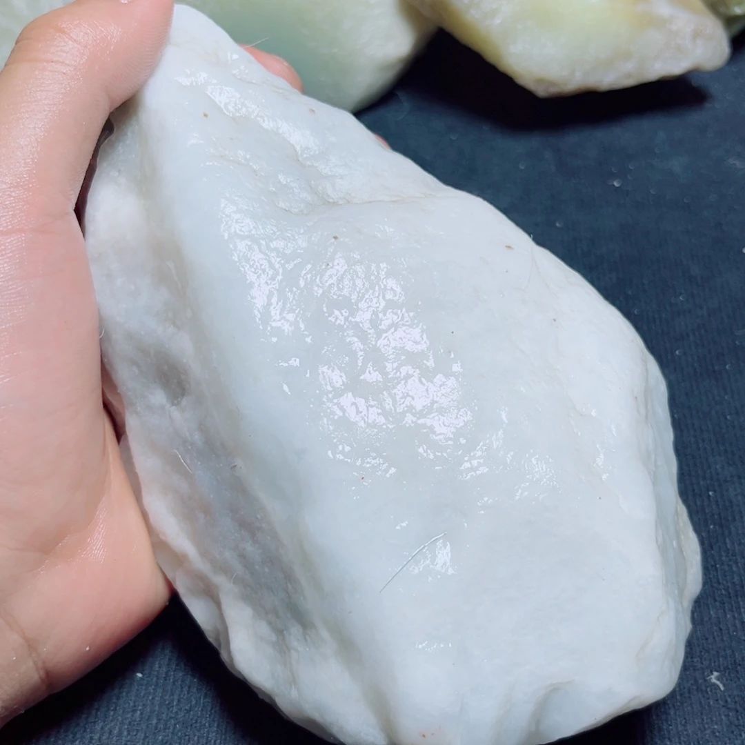 未镶嵌和田玉珠宝奇石