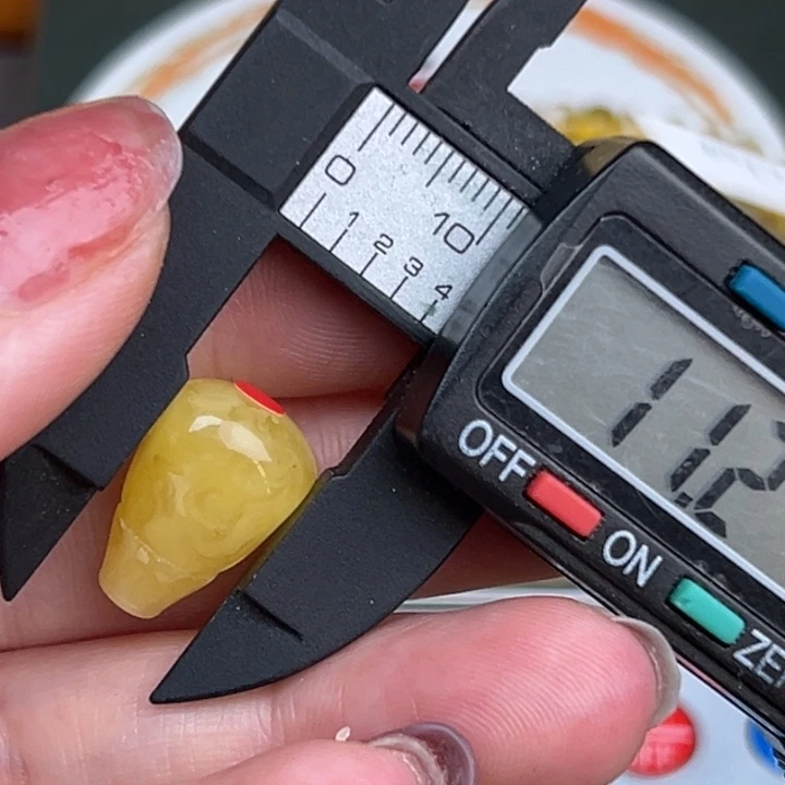 琥珀裸石未镶嵌微瑕39