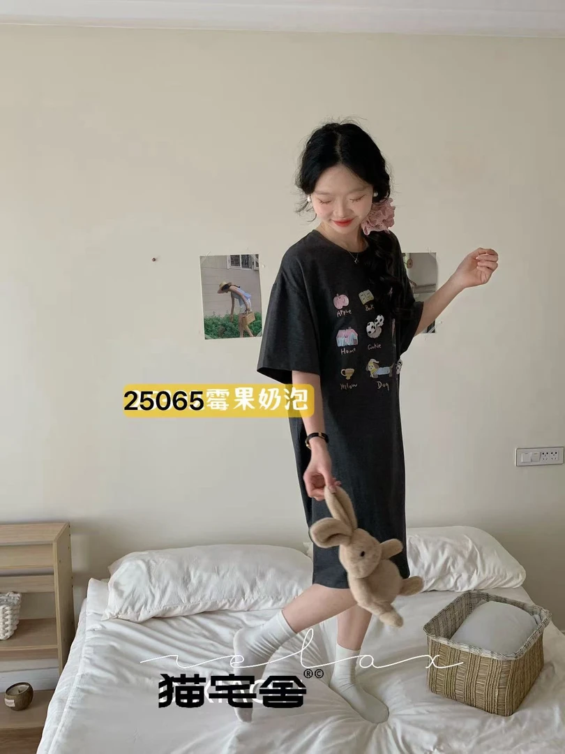 乔家女士时尚睡裙