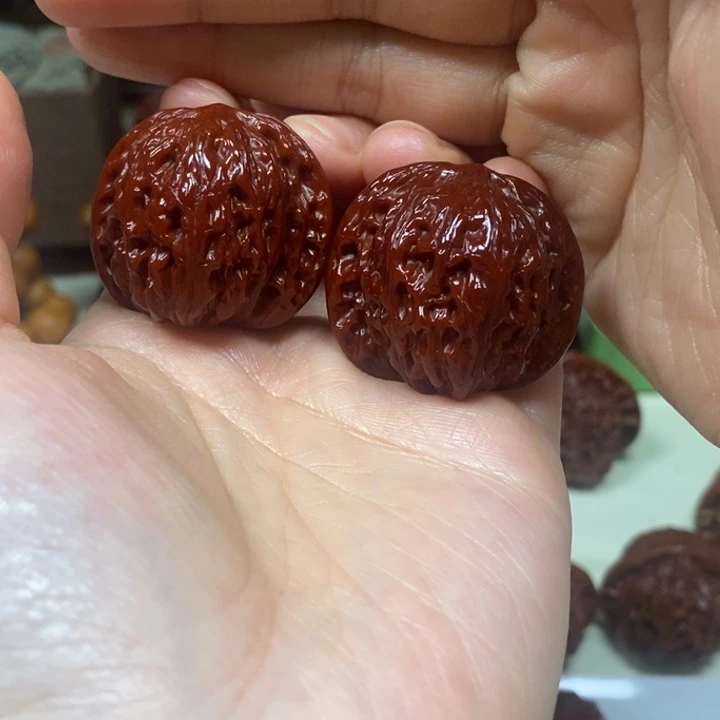 大****吊坠文玩核桃磨盘