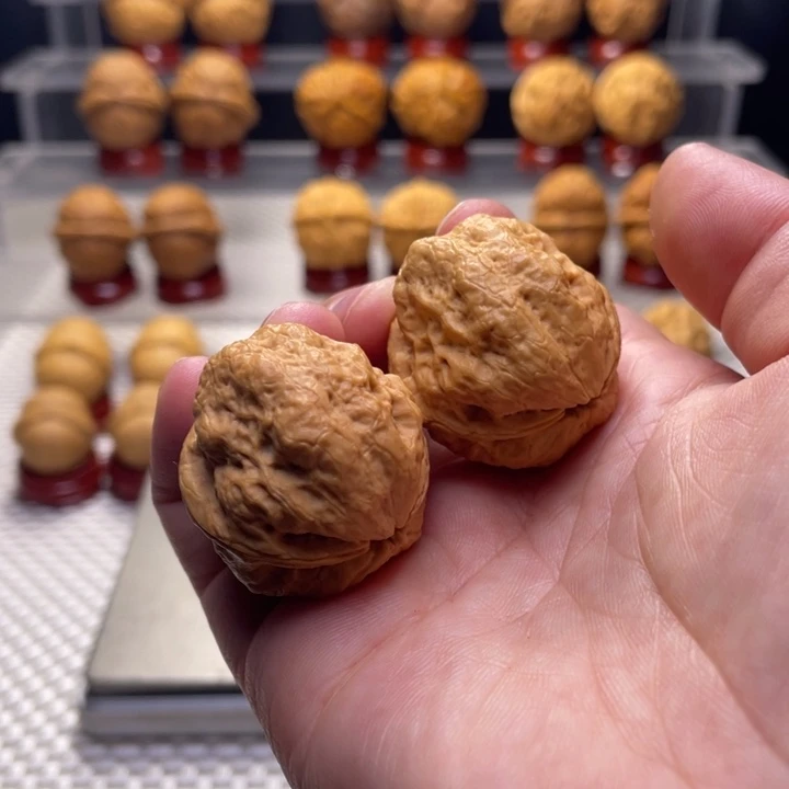 文玩核桃把件8玉龙小金蟾