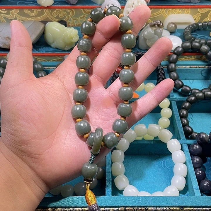 手链未镶嵌和田玉