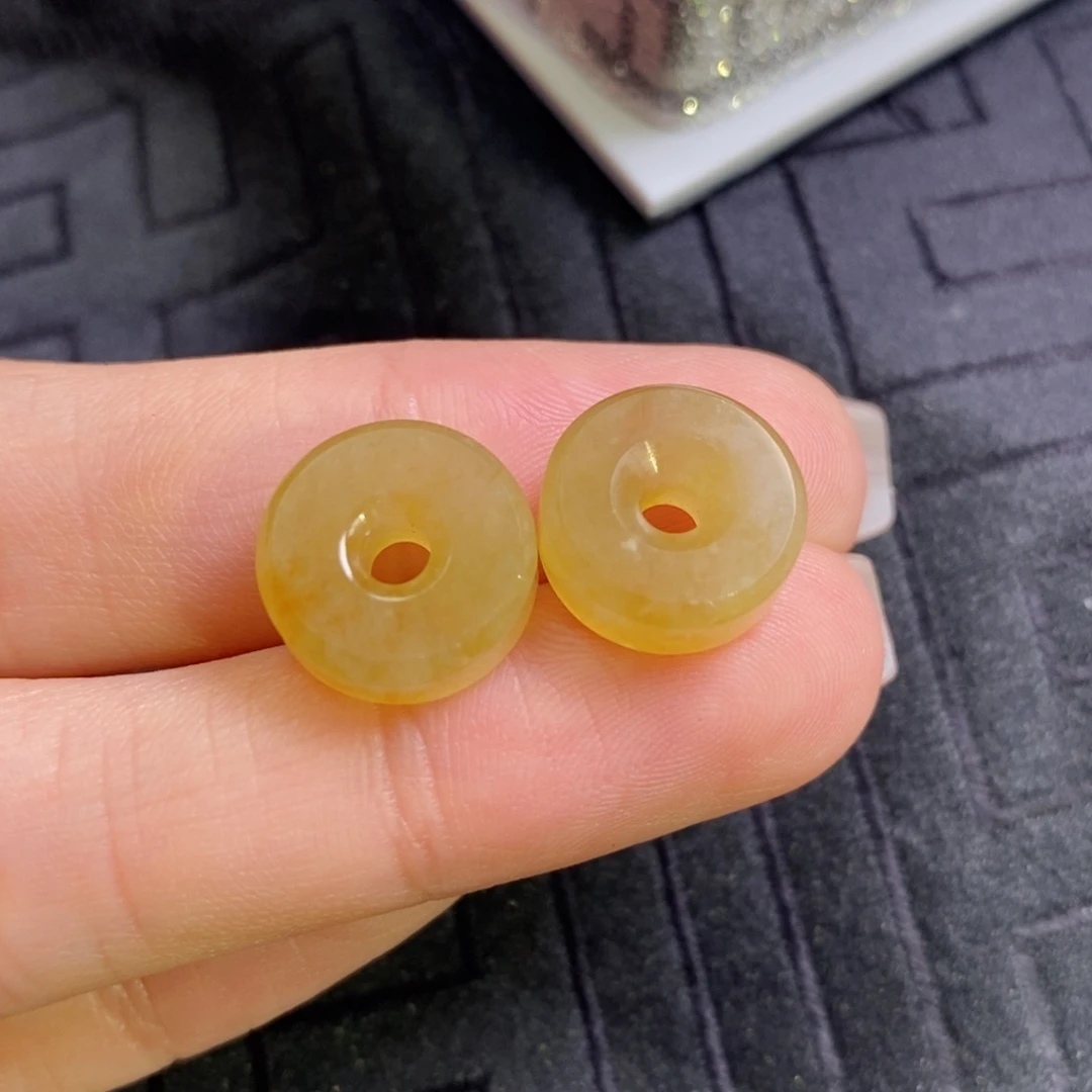 翡翠未镶嵌耳饰黄翡路路通