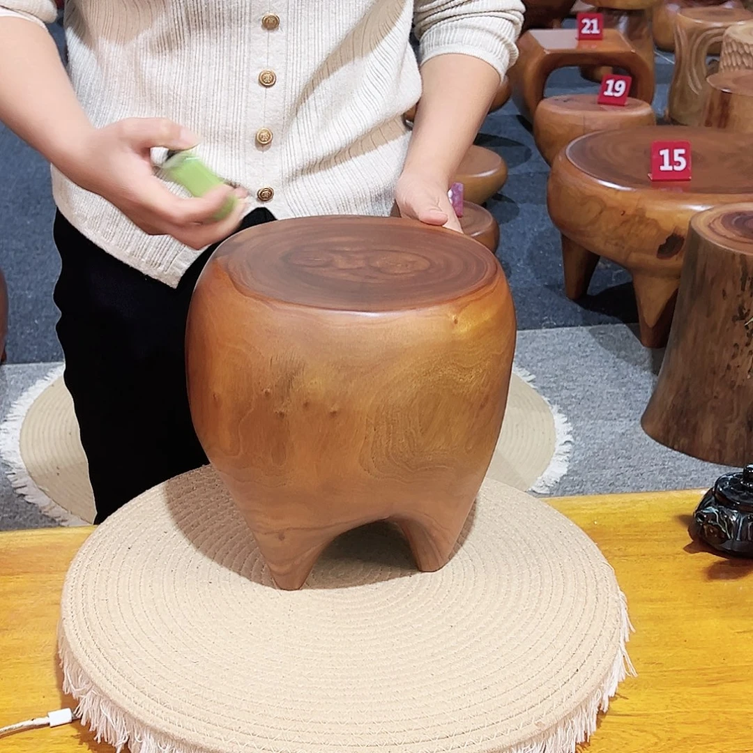 22 号香樟木尺寸：24-24-25