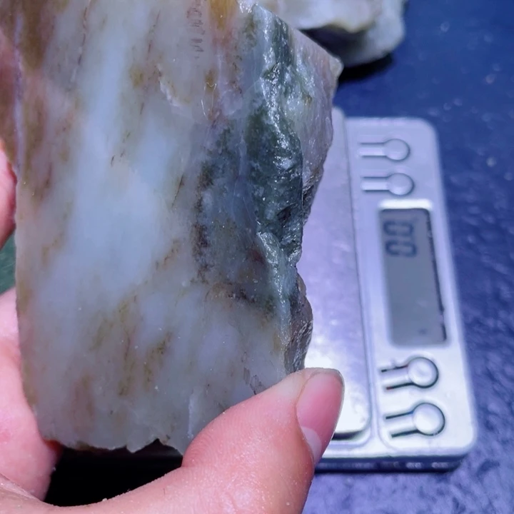 和田玉（糖玉）未镶嵌珠宝半成品