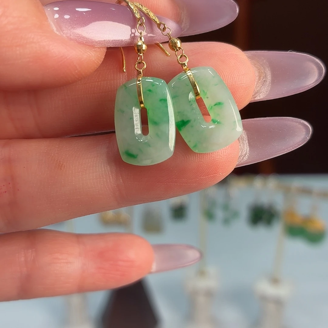 翡翠18K金镶嵌耳饰耳饰