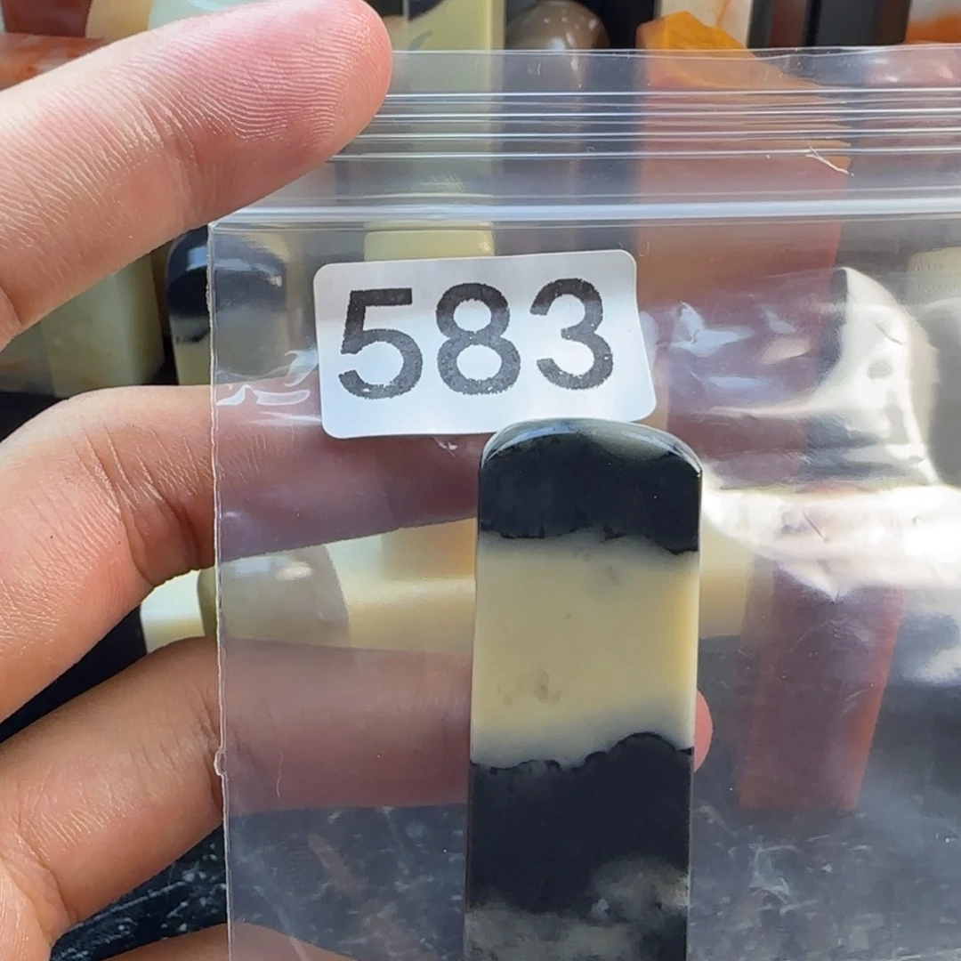苦***王老挝石mmkkkmmmmmmmmmm
