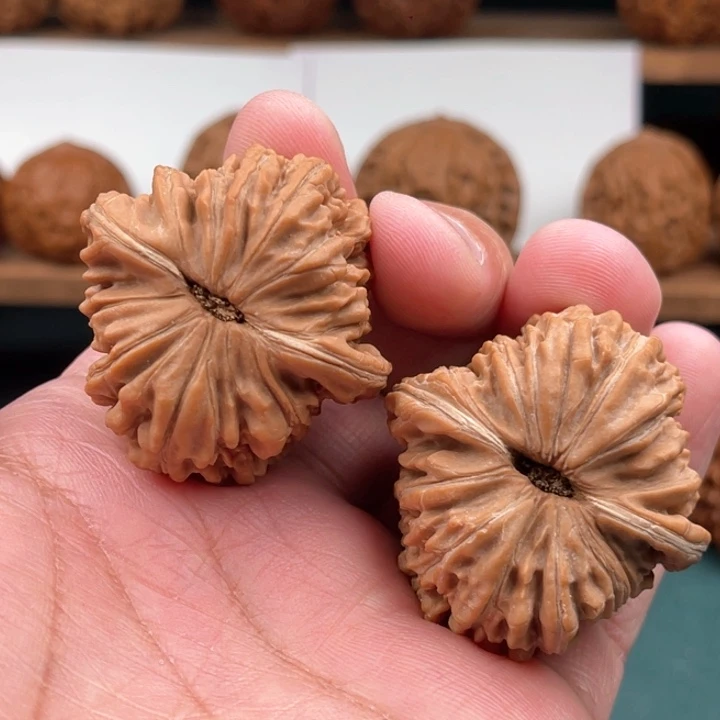 文玩核桃把件文玩核桃平谷四座楼