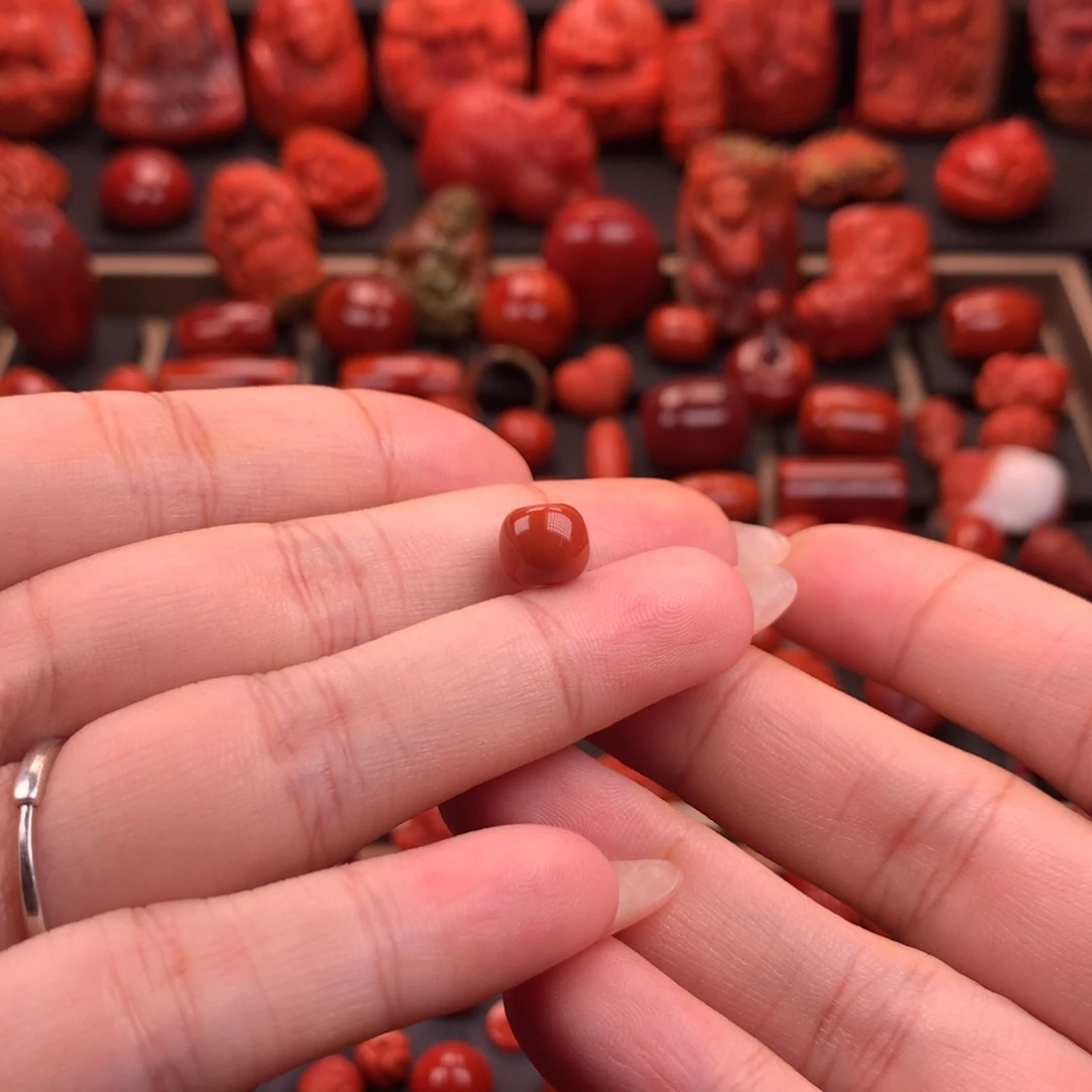 南红玛瑙南红川料原矿老型单珠8.2mm未镶嵌