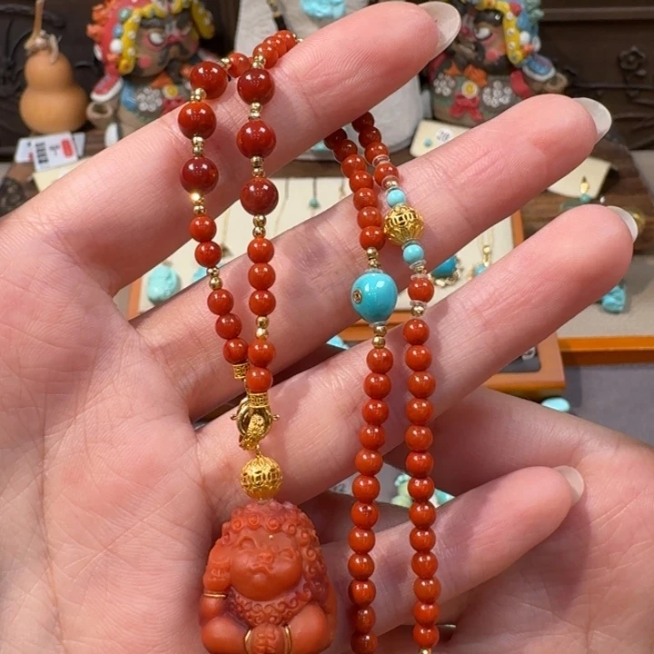 南红玛瑙18K金镶嵌项链包租婆