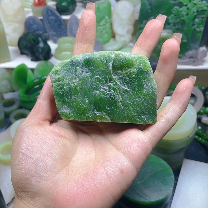 和田玉未镶嵌珠宝半成品