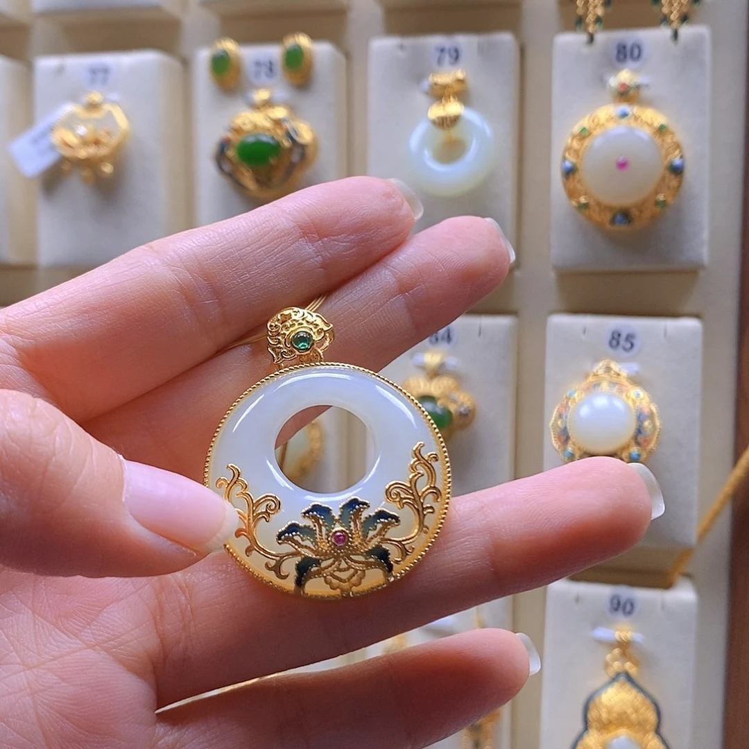 和田玉银S925镶嵌颈饰