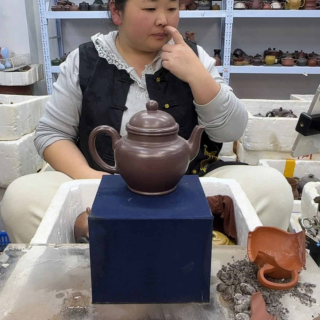 茶壶紫砂宜兴紫砂壶瑕疵处理