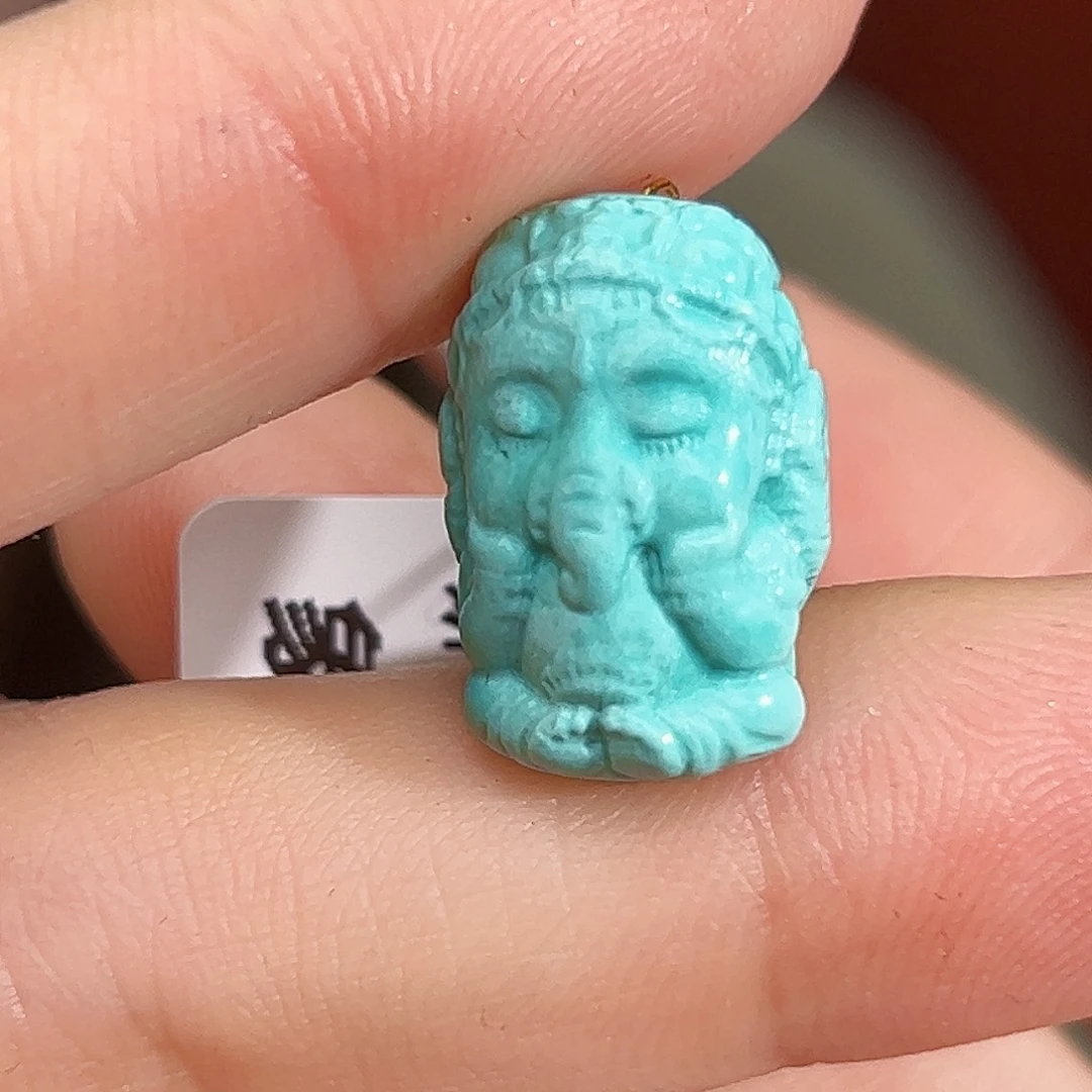 绿松石未镶嵌珠宝奇石