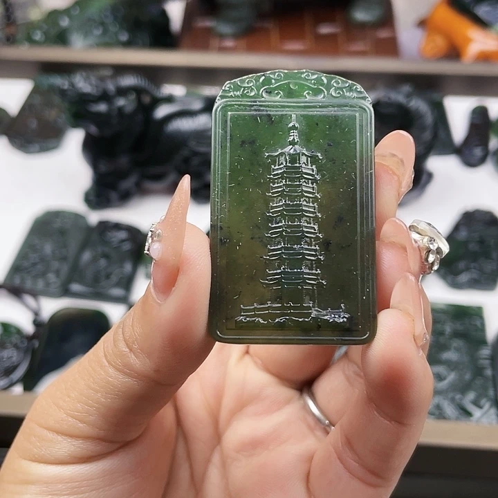 蛇纹石玉未镶嵌挂件泰山玉文昌塔