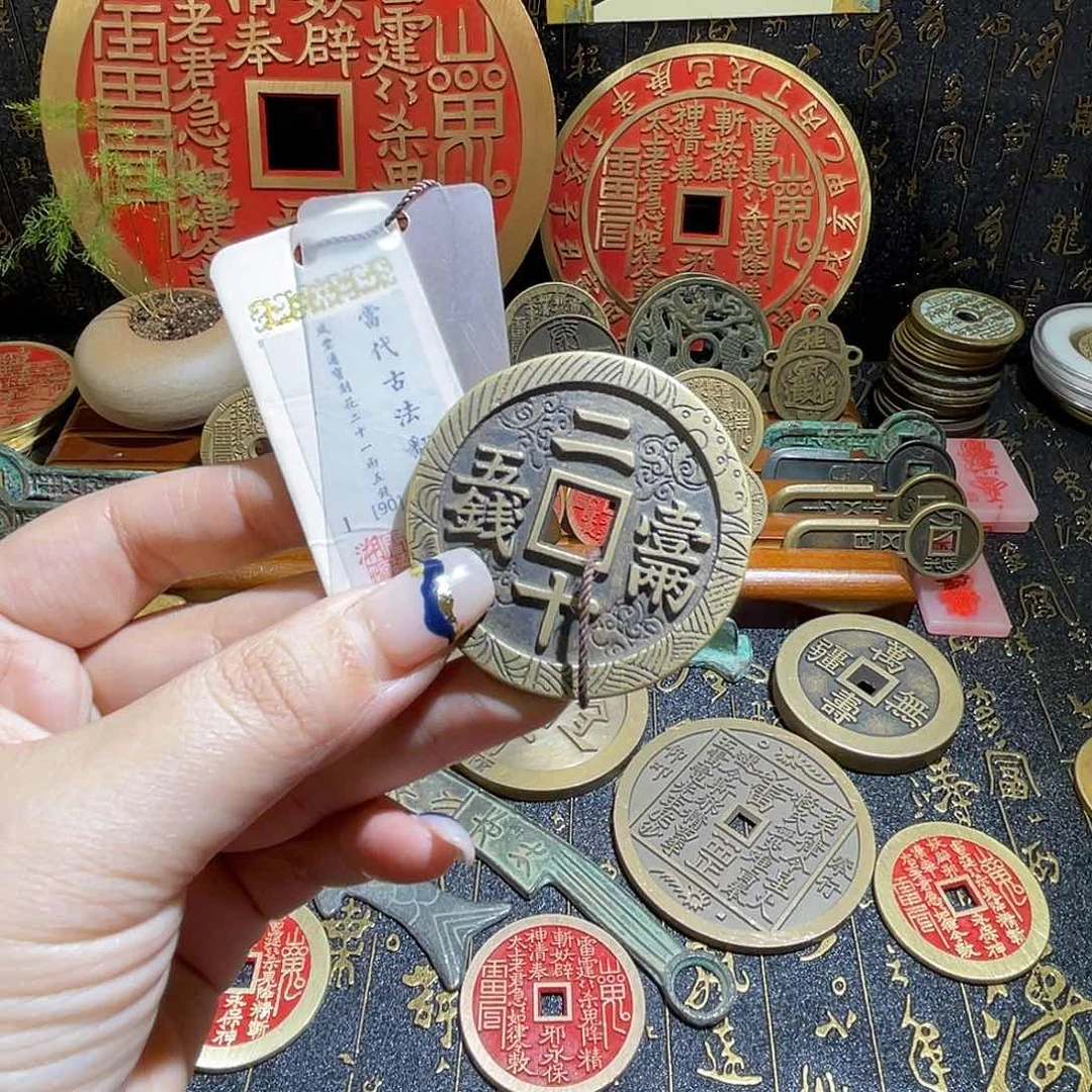 铜现代仿制工艺品