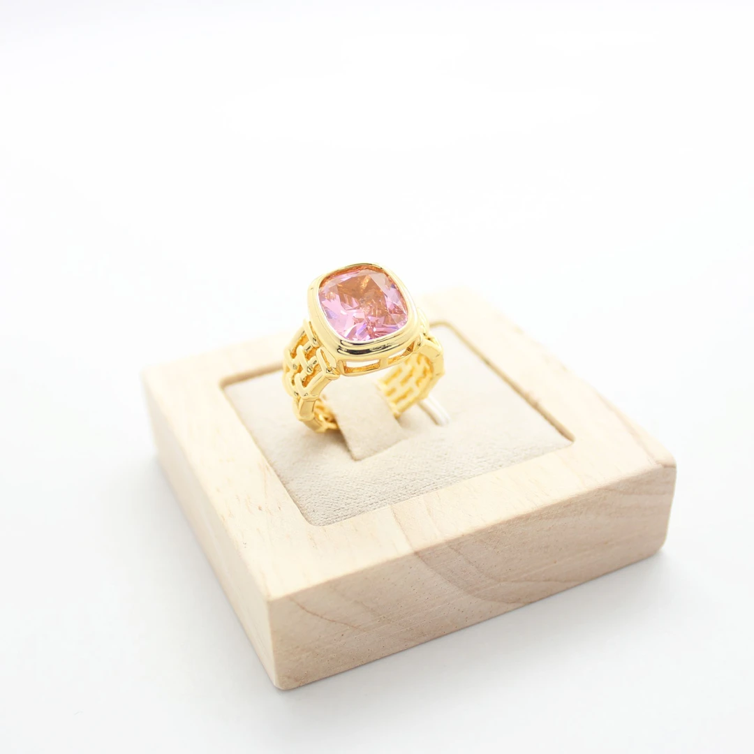 合金合成锆石戒指 法式复古时尚小众设计新款戒指【哎呦家18379】