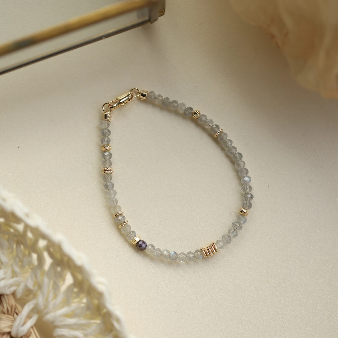 非金属合成锆石手链 灰色轻奢款手链【哎呦家18876】