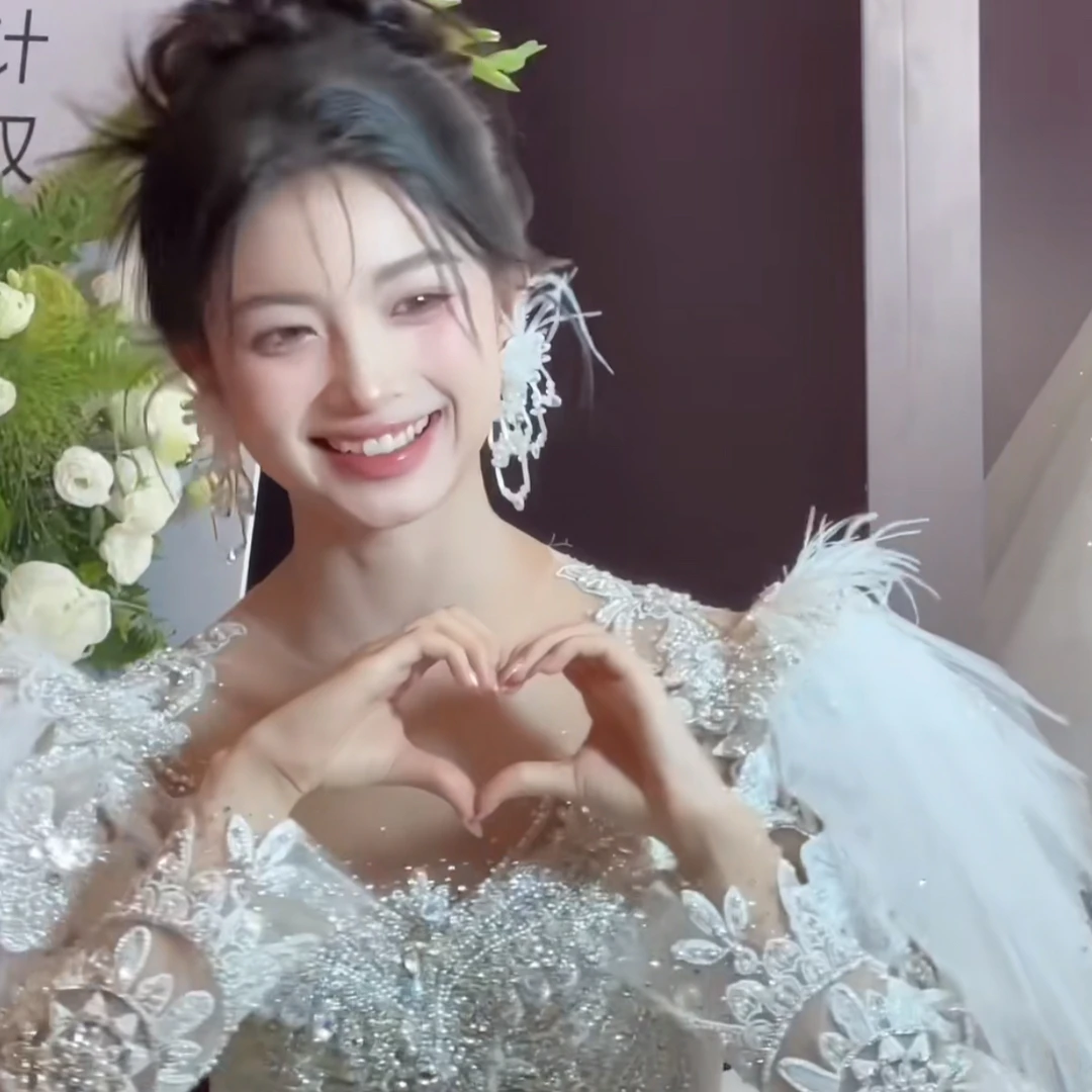 合金耳饰 2459超仙夸张水晶流苏长款耳环女小众度假耳钉新娘