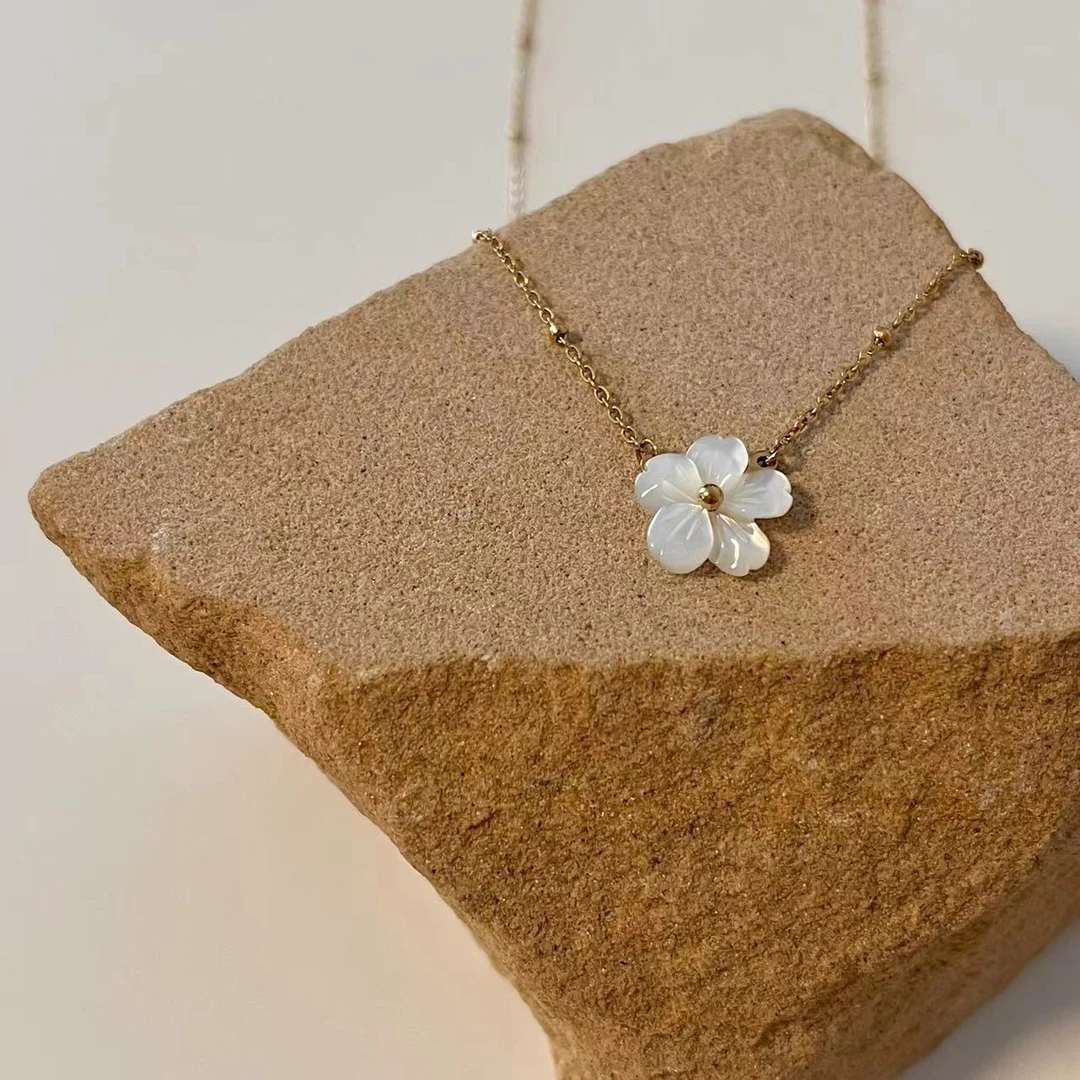 合金项链 可碰水！【白桃花】白色立体贝桃花 带有珠光感 项链锁骨链