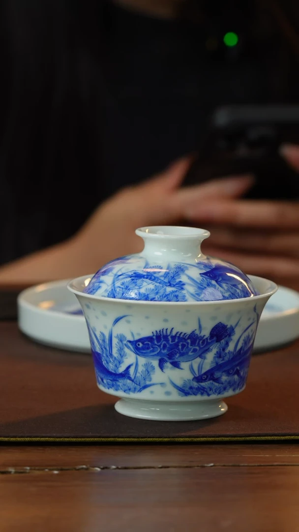 【闪购商品】青山秋雨鱼盖碗陶瓷