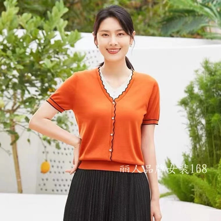 《霞姐服饰》夏季新款莱赛尔针织v领针织衫百搭气质时尚货号：Y380