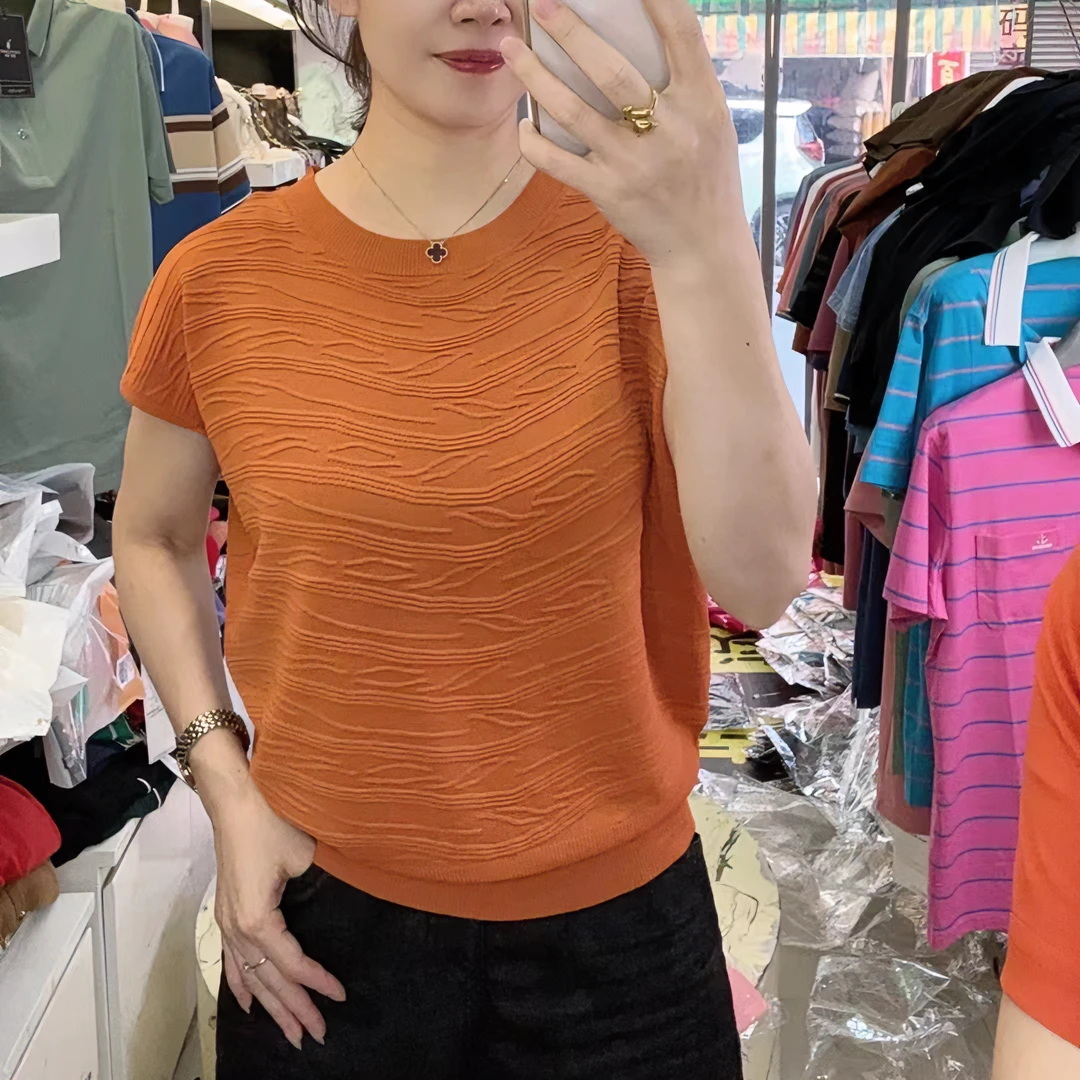 《霞姐服饰》夏季冰麻短袖女显瘦打底洋气百搭镂空纯色休闲货号：519