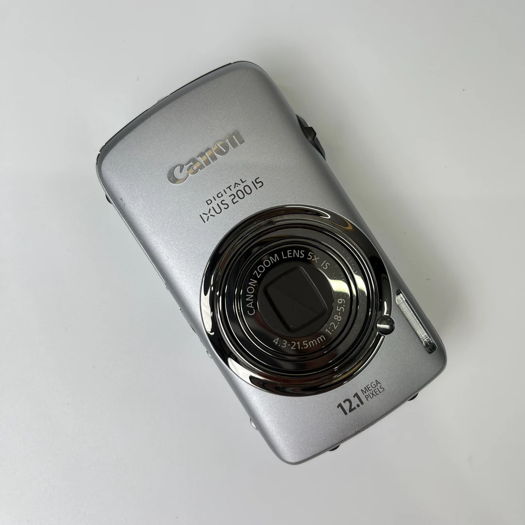 95新 Canon/佳能 ixus200银色1210万像素5倍变焦ccd数码相机